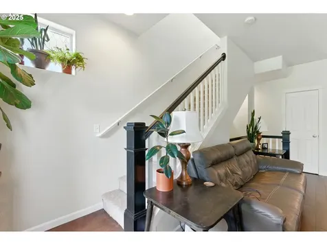 1908 NW Florence Avenue Gresham OR 97030