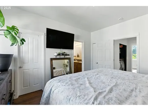 1908 NW Florence Avenue Gresham OR 97030