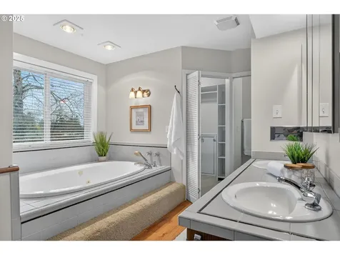 1480 SW Hilldale Avenue Portland OR 97225