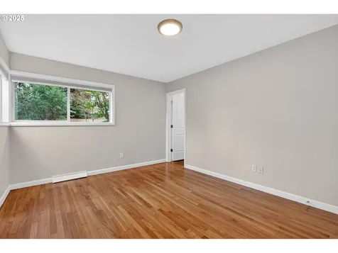 1480 SW Hilldale Avenue Portland OR 97225