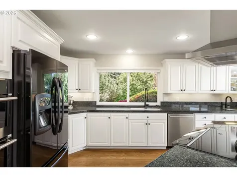 32475 SW Lake Point Court Wilsonville OR 97070