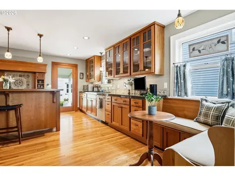2747 NE Schuyler Street Portland OR 97212