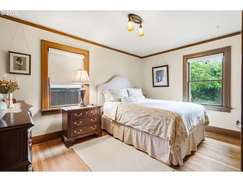 2747 NE Schuyler Street Portland OR 97212