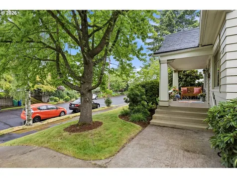2747 NE Schuyler Street Portland OR 97212