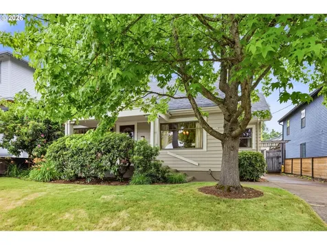 2747 NE Schuyler Street Portland OR 97212