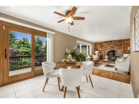21220 Serango Drive West Linn OR 97068