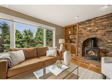 21220 Serango Drive West Linn OR 97068