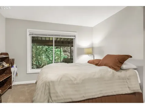 21220 Serango Drive West Linn OR 97068