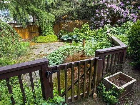 21220 Serango Drive West Linn OR 97068