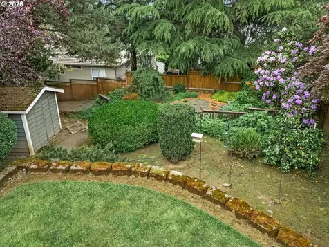 21220 Serango Drive West Linn OR 97068