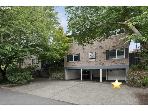 1824 NE Wasco Street Portland OR 97232