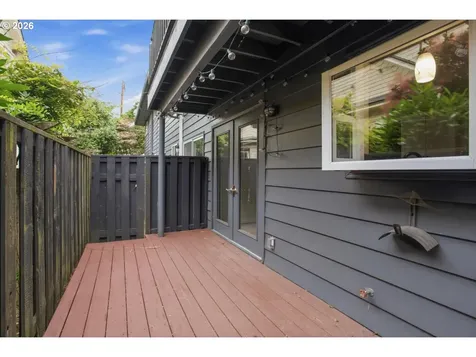 1824 NE Wasco Street Portland OR 97232