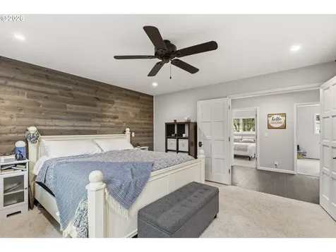 351 Champagne Court Roseburg OR 97471