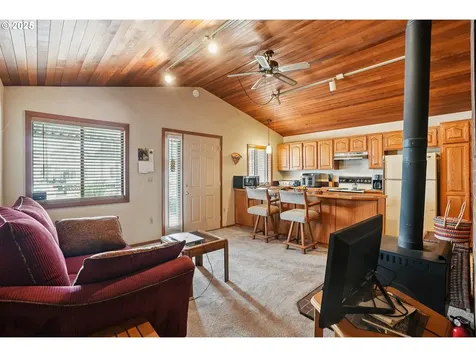 19609 NE Marine Drive Portland OR 97230