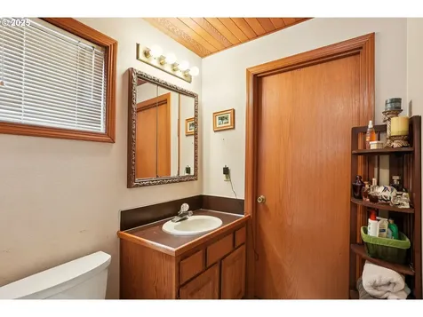 19609 NE Marine Drive Portland OR 97230
