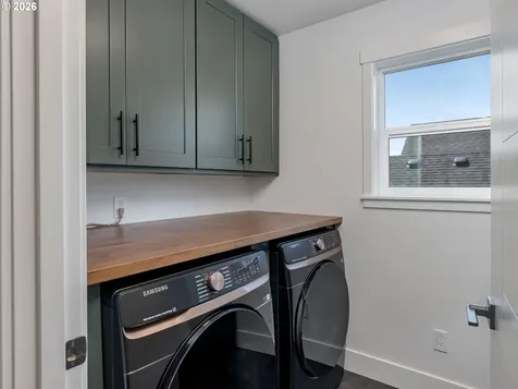 1001 S 50th Court Ridgefield WA 98642