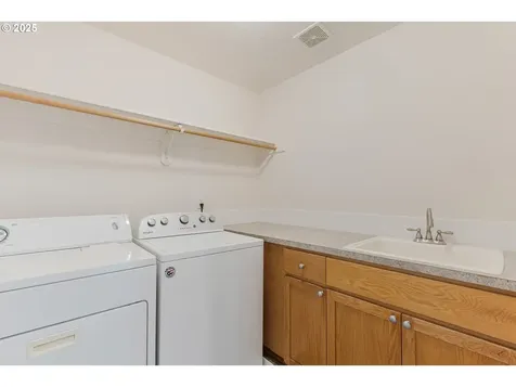 555 NE 58th Avenue Hillsboro OR 97124