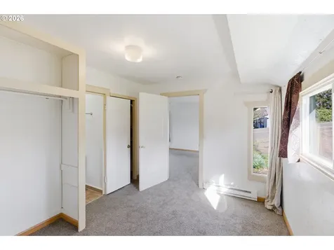 800 Oakhill Avenue SE Salem OR 97302