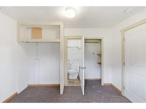 800 Oakhill Avenue SE Salem OR 97302