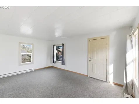 800 Oakhill Avenue SE Salem OR 97302