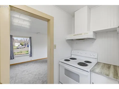 800 Oakhill Avenue SE Salem OR 97302