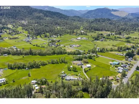 2447 Stringer Gap Road Grants Pass OR 97527