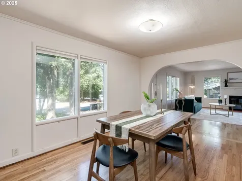 1416 Laurel Street Lake Oswego OR 97034