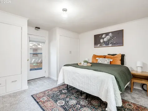1416 Laurel Street Lake Oswego OR 97034