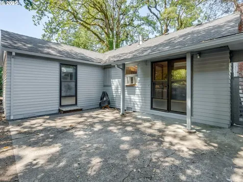 1416 Laurel Street Lake Oswego OR 97034