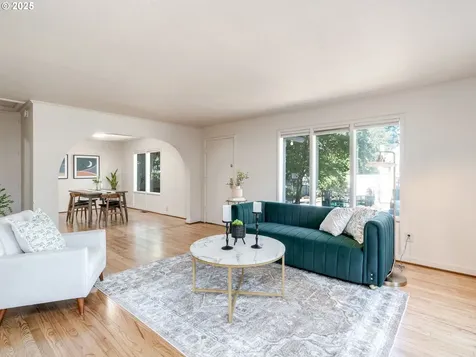 1416 Laurel Street Lake Oswego OR 97034