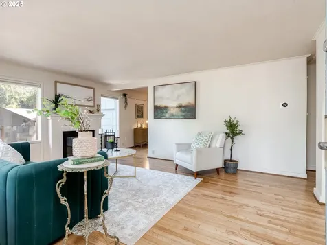 1416 Laurel Street Lake Oswego OR 97034