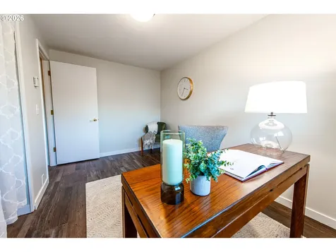 196 Maverick Avenue Eugene OR 97404