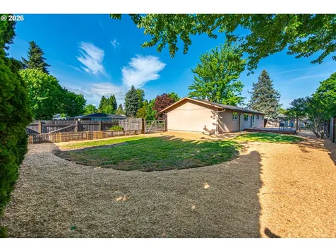 196 Maverick Avenue Eugene OR 97404