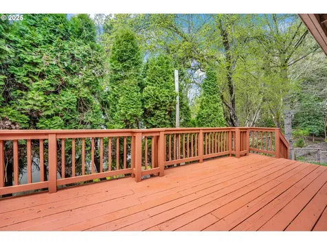 5545 SW Seymour Street Portland OR 97221
