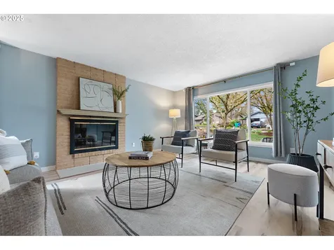 5545 SW Seymour Street Portland OR 97221