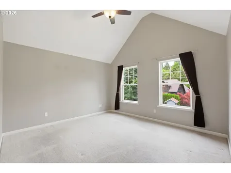 1240 N River Road Cottage Grove OR 97424