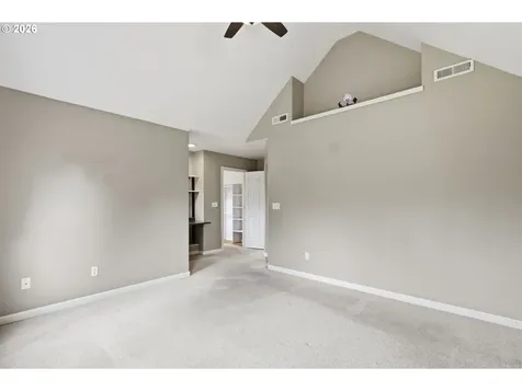 1240 N River Road Cottage Grove OR 97424