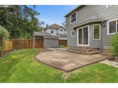 1240 N River Road Cottage Grove OR 97424