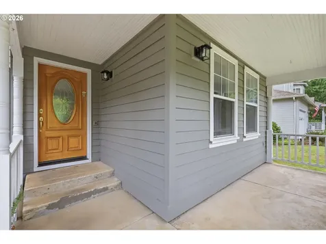 1240 N River Road Cottage Grove OR 97424