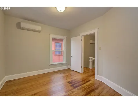 4222 N Haight Avenue Portland OR 97217