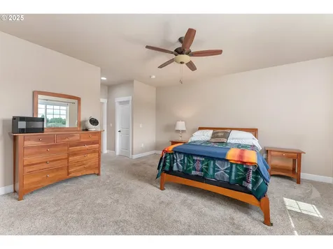 956 NE Samson Street Mcminnville OR 97128