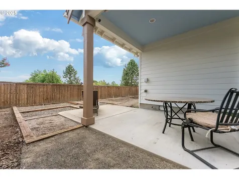 956 NE Samson Street Mcminnville OR 97128