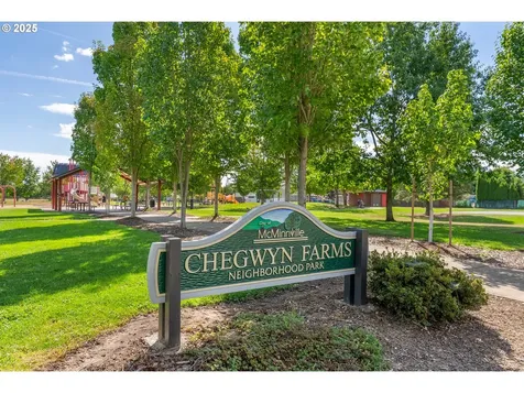 956 NE Samson Street Mcminnville OR 97128