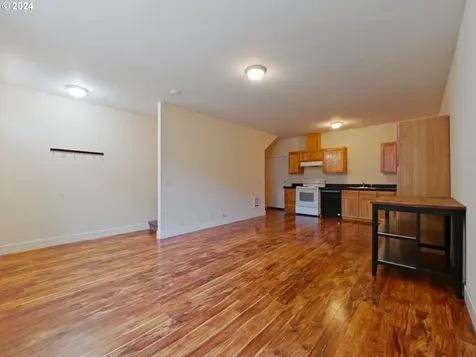 1857 Pearl Street Eugene OR 97401