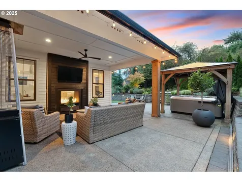 9293 SE Spyglass Drive Happy Valley OR 97086