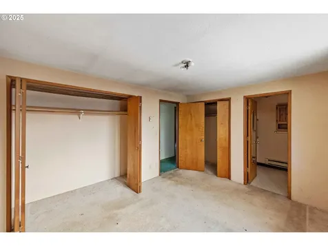 1090 Sanford Street Coos Bay OR 97420