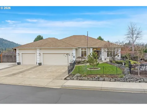 334 Augusta Court Winchester OR 97495