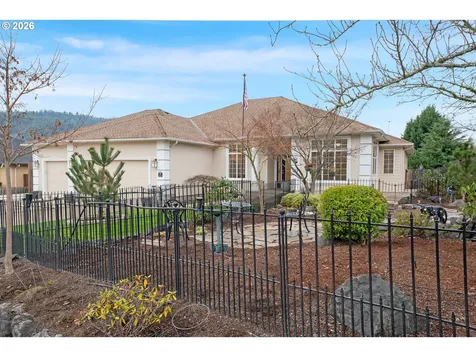 334 Augusta Court Winchester OR 97495