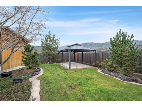 334 Augusta Court Winchester OR 97495