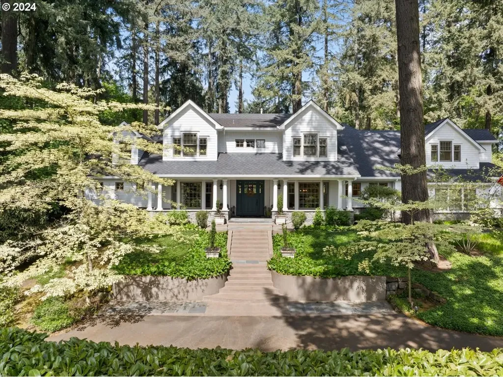 260 Iron Mountain Boulevard Lake Oswego OR 97034
